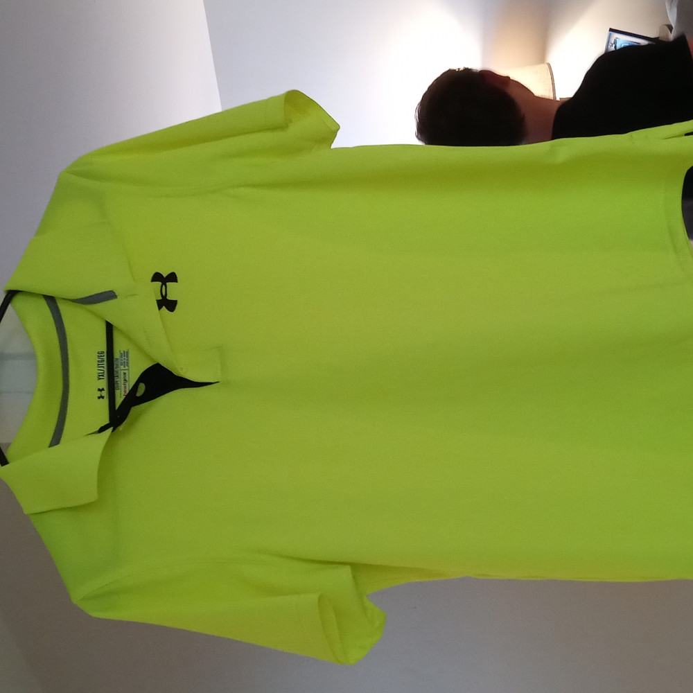Under armour Youth xl heat gear polo NWOT